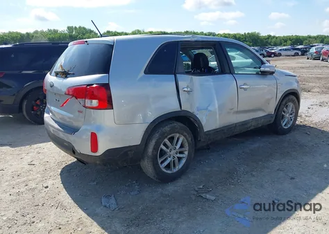 2014 Kia Sorento Lx from USA, damaged, VIN 5XYKT3A69EG494378